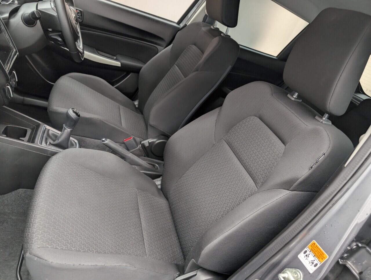 Used Suzuki Swift 2018 for sale - 76424239: Photo 27