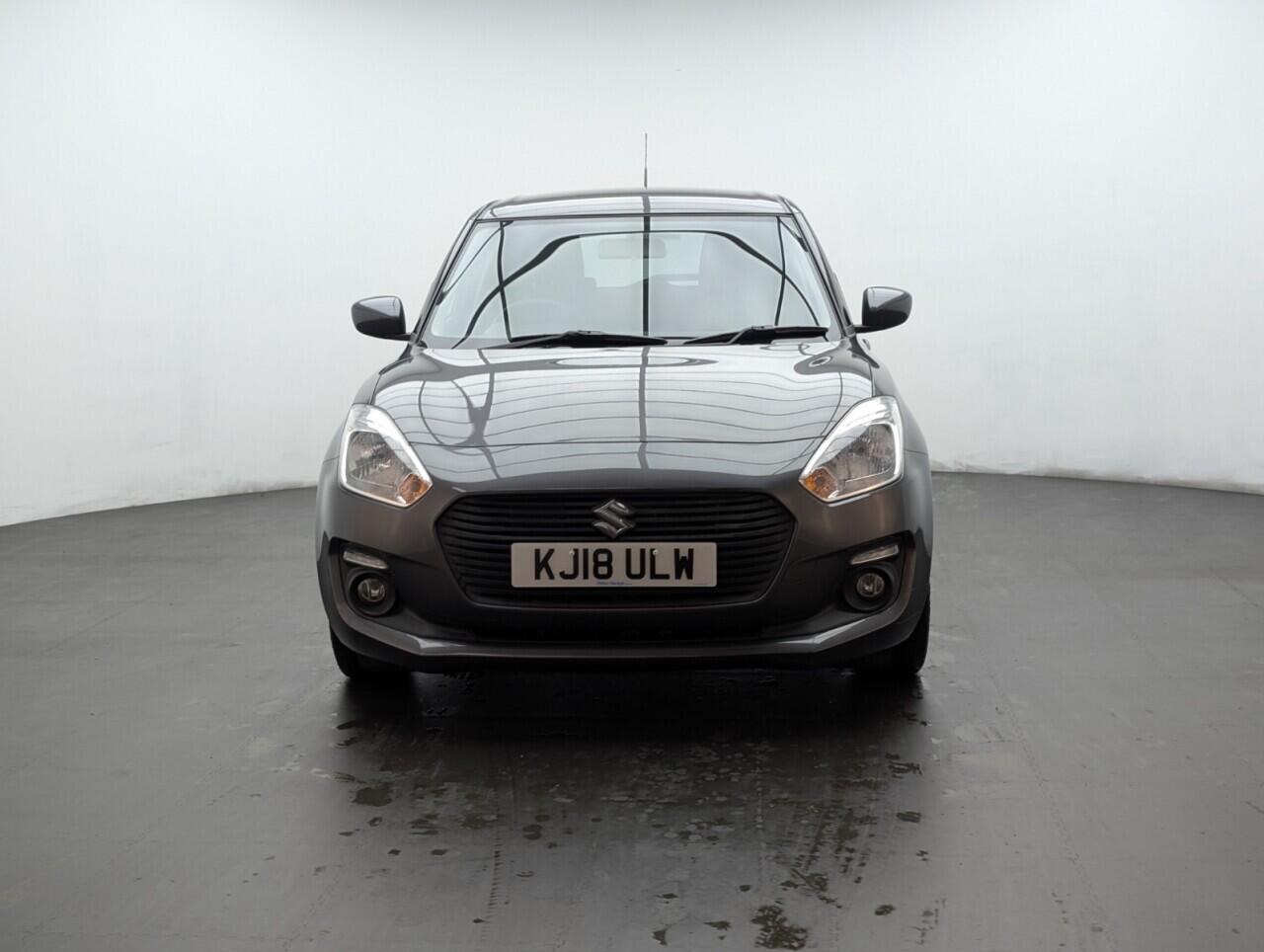 Used Suzuki Swift 2018 for sale - 76424239: Photo 3