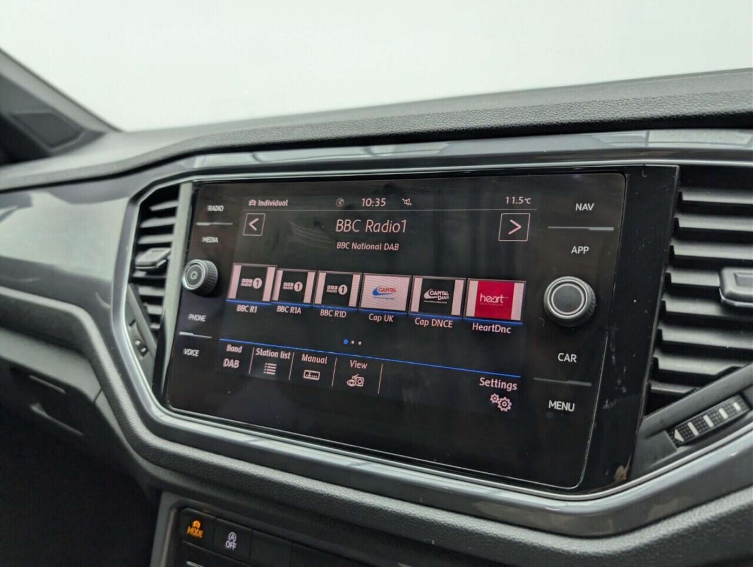 Used Volkswagen T-Roc 2020 for sale - 77713273: Photo 11