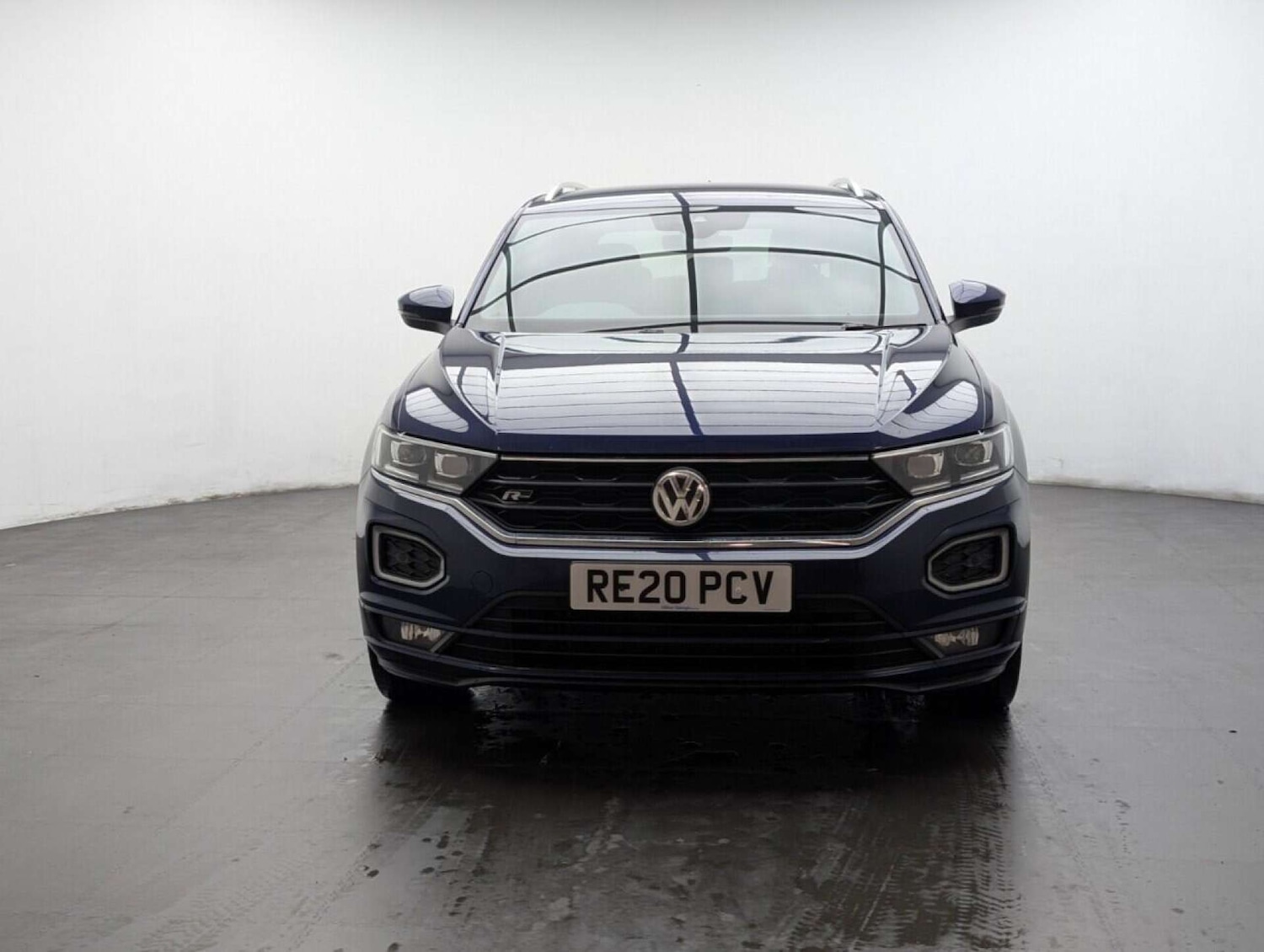 Used Volkswagen T-Roc 2020 for sale - 77713273: Photo 2