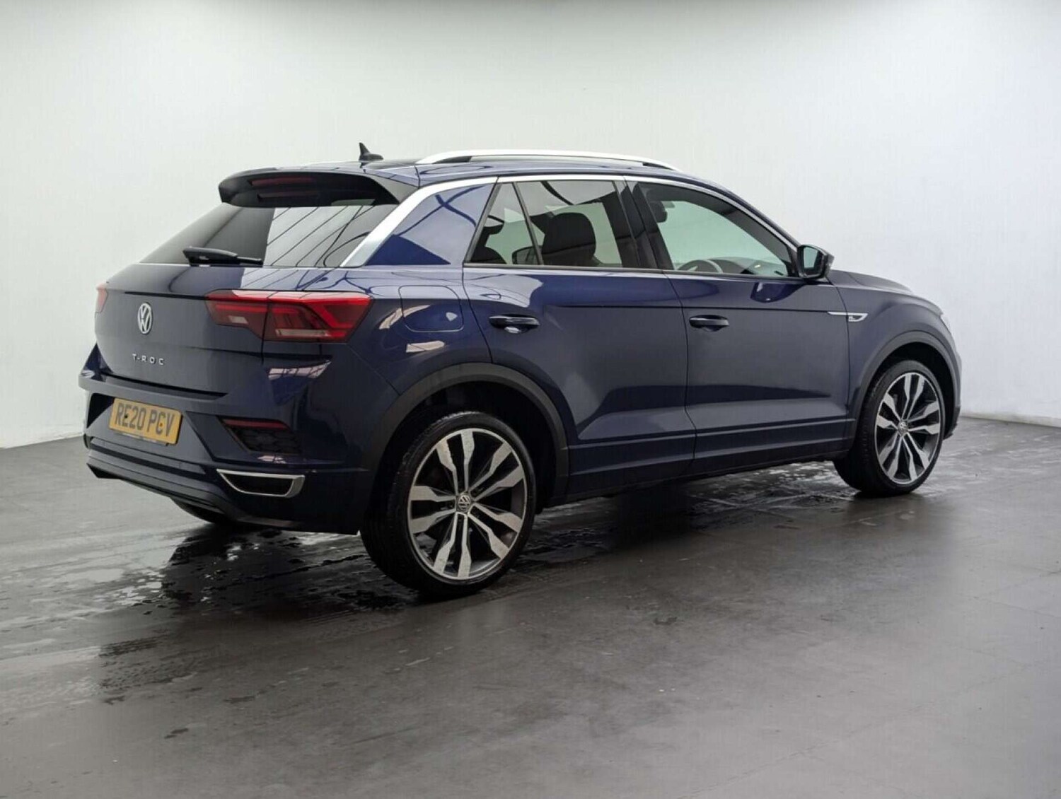 Used Volkswagen T-Roc 2020 for sale - 77713273: Photo 7