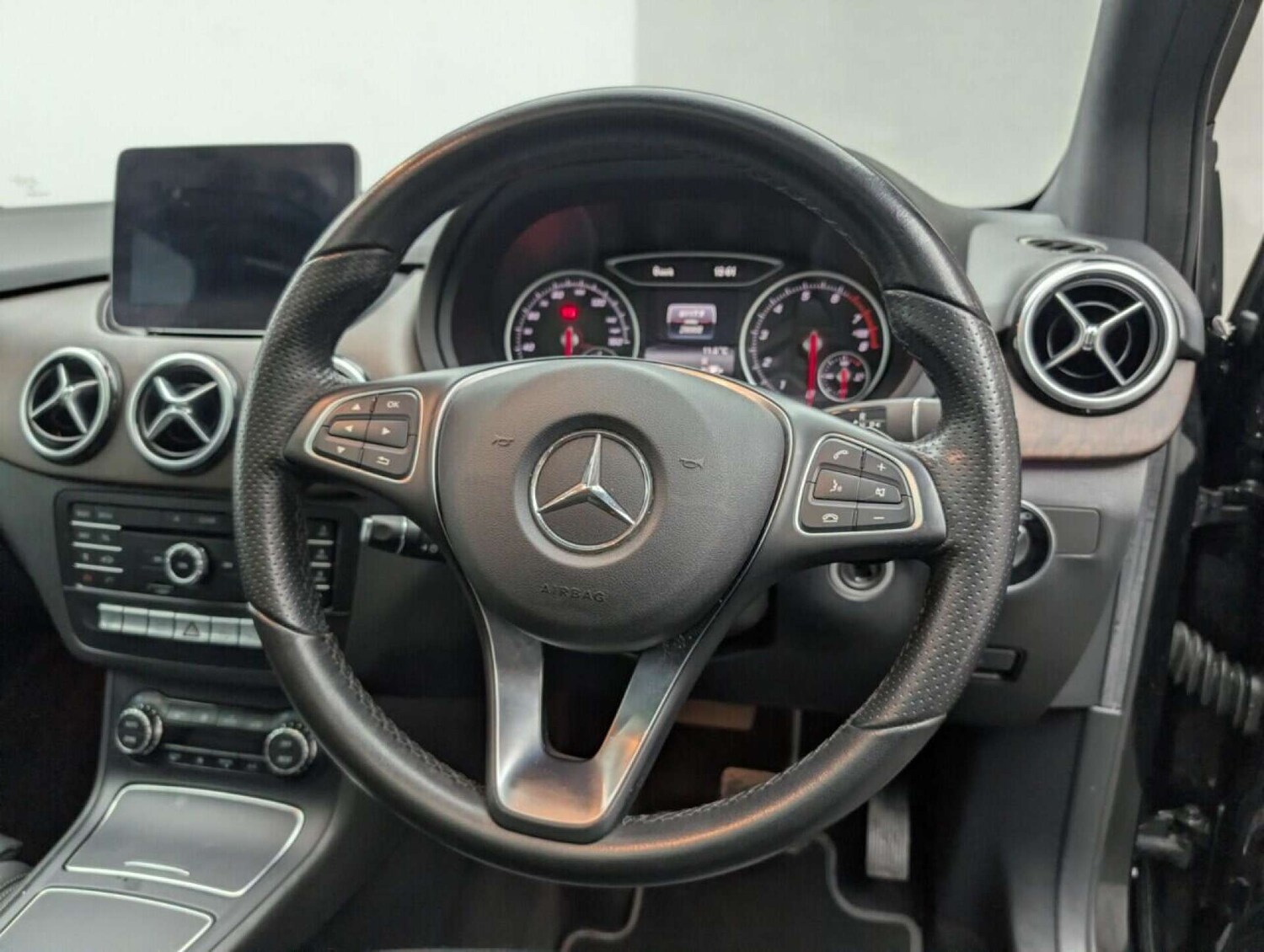 Used Mercedes-Benz B Class 2019 for sale - 77714563: Photo 22