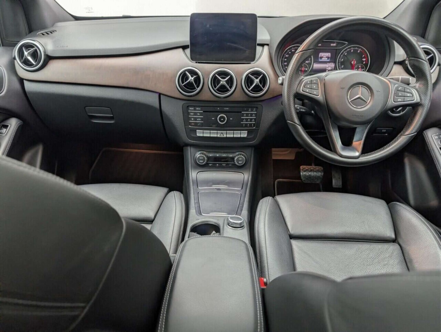 Used Mercedes-Benz B Class 2019 for sale - 77714563: Photo 24