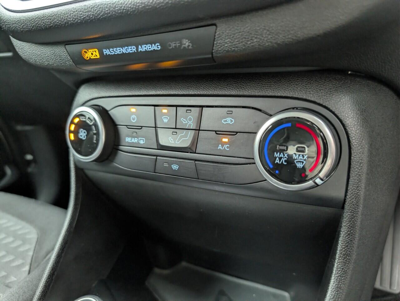 Used Ford Fiesta 2017 for sale - 76607022: Photo 15