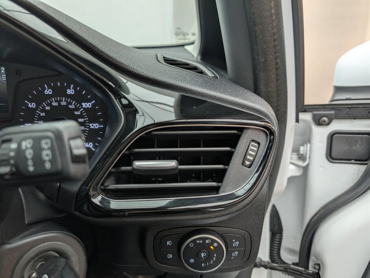 Used Ford Fiesta 2017 for sale - 76607022: Photo 20