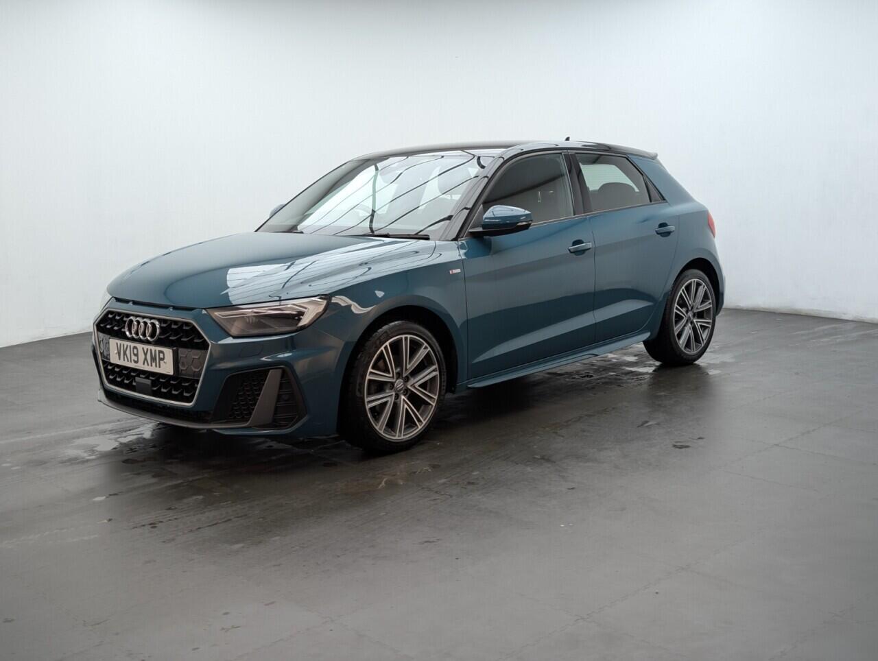 Used Audi A1 2019 for sale - 76423623: Photo 4