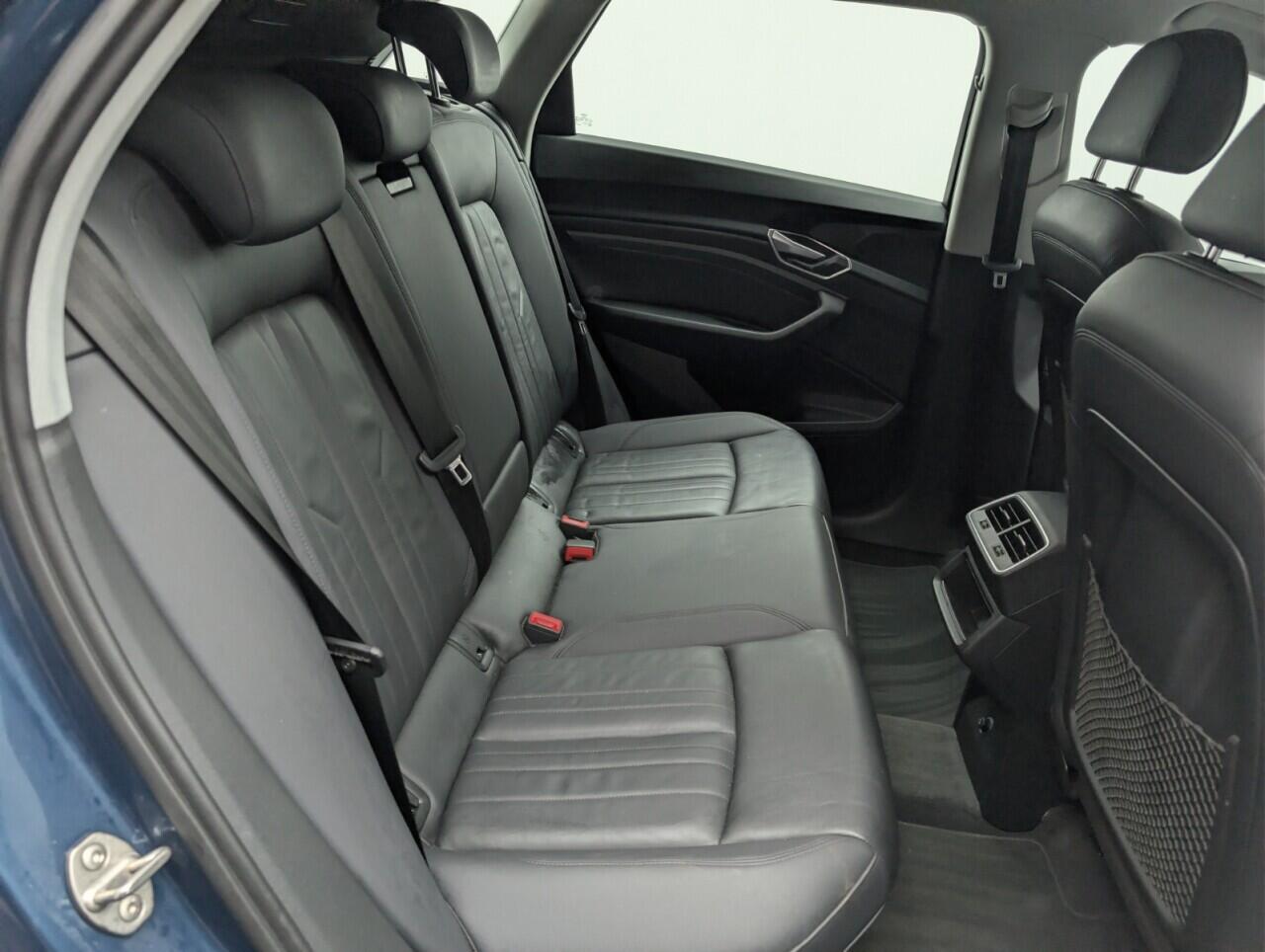 Used Audi e-tron 2020 for sale - 77190725: Photo 24