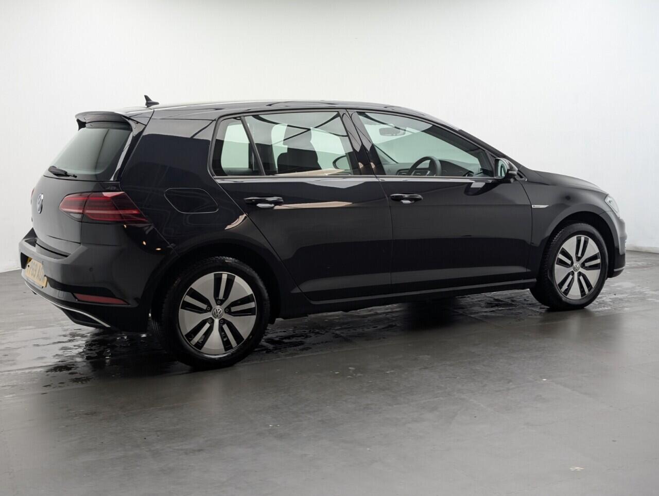 Used Volkswagen Golf for sale - 77456339: Photo 8