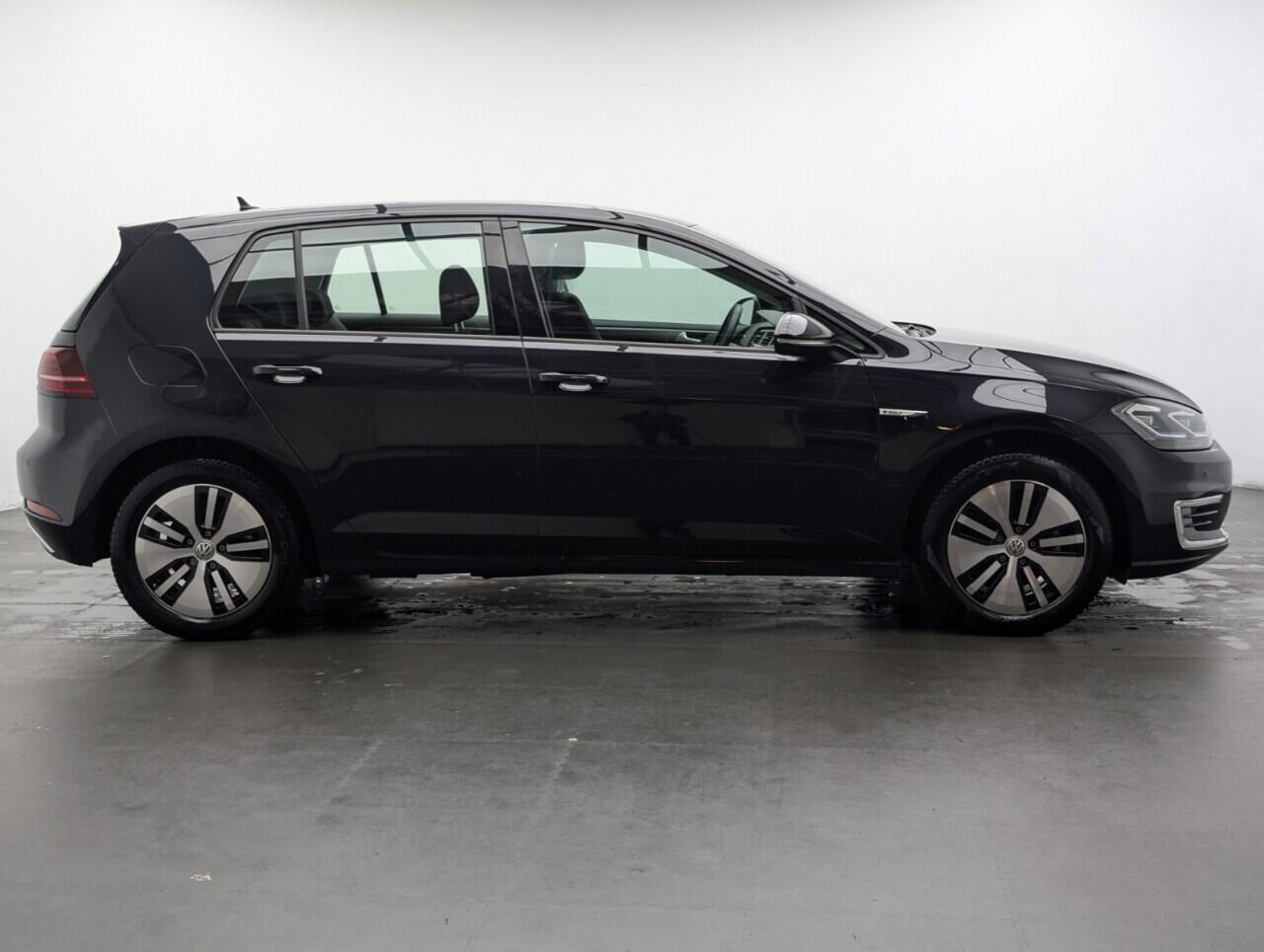 Used Volkswagen Golf for sale - 77456339: Photo 9