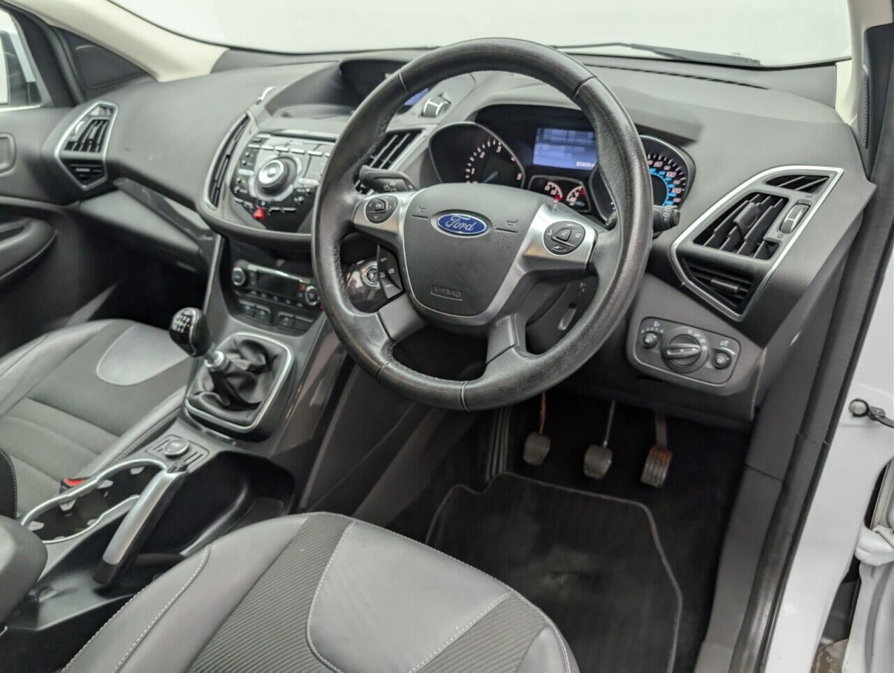 Used Ford Kuga 2015 for sale - 77411452: Photo 11