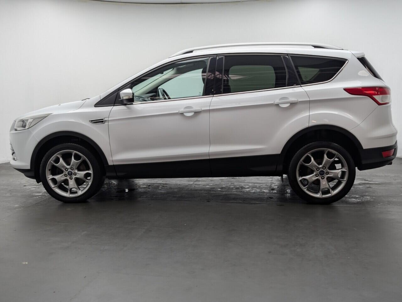 Used Ford Kuga 2015 for sale - 77411452: Photo 5