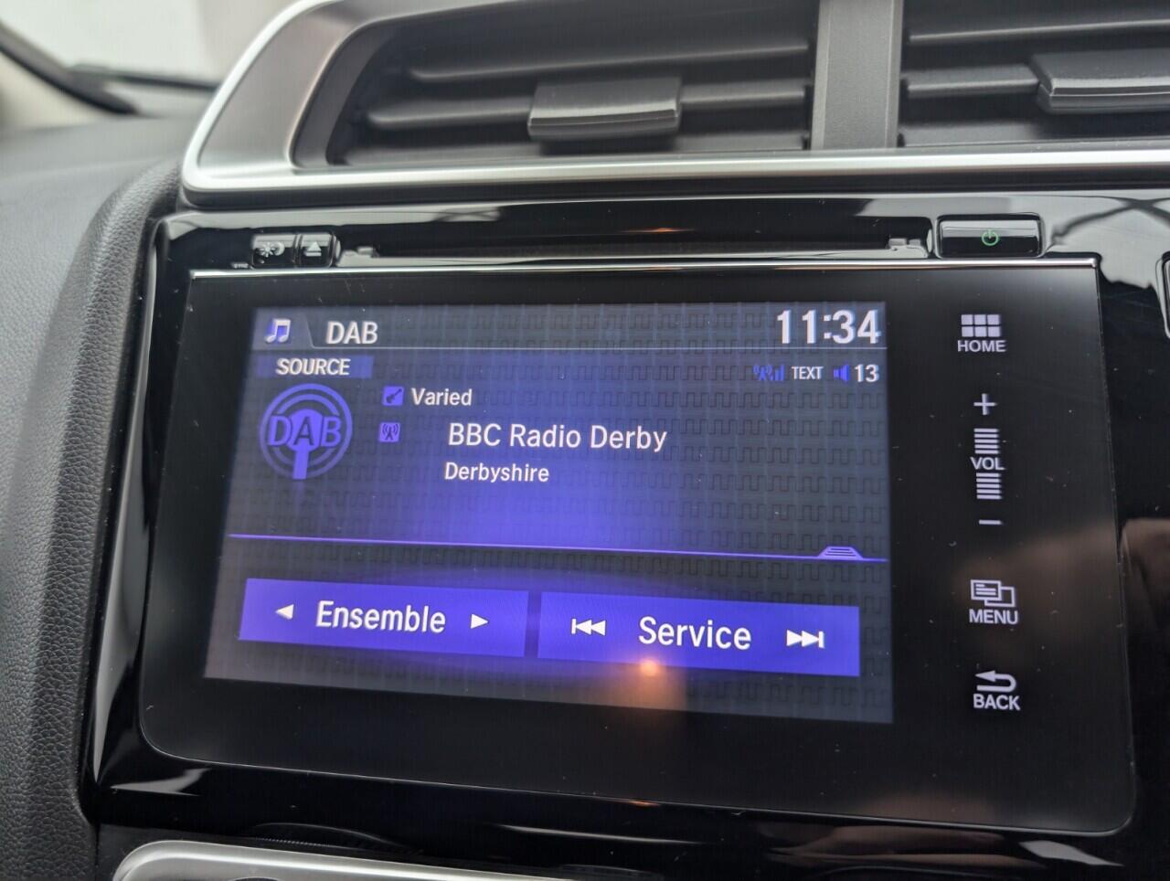 Used Honda Jazz 2017 for sale - 76425430: Photo 13