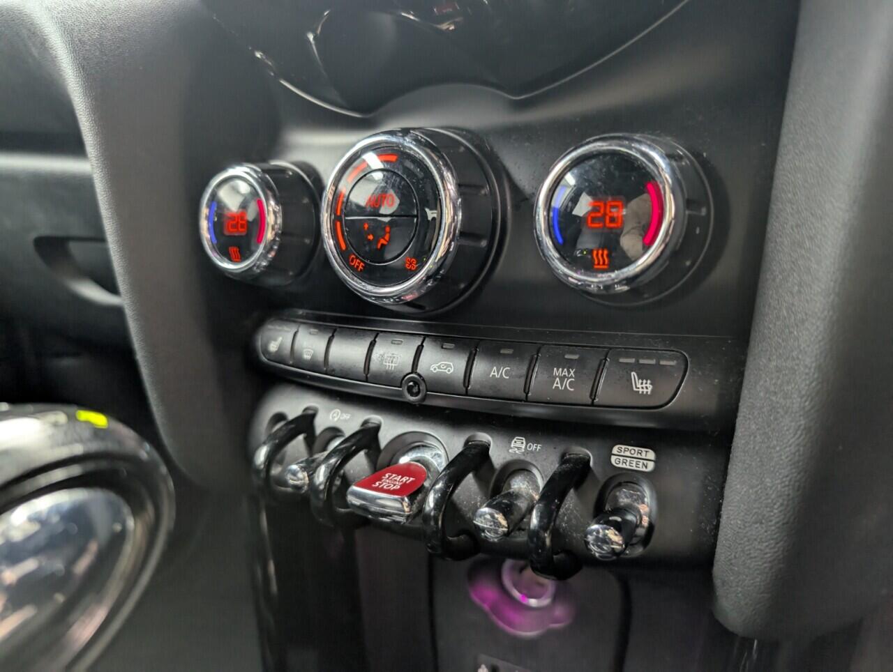 Used MINI Hatch 2018 for sale - 76424866: Photo 14