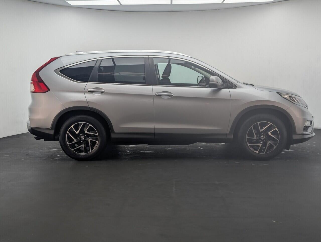 Used Honda CR-V 2017 for sale - 76425010: Photo 9
