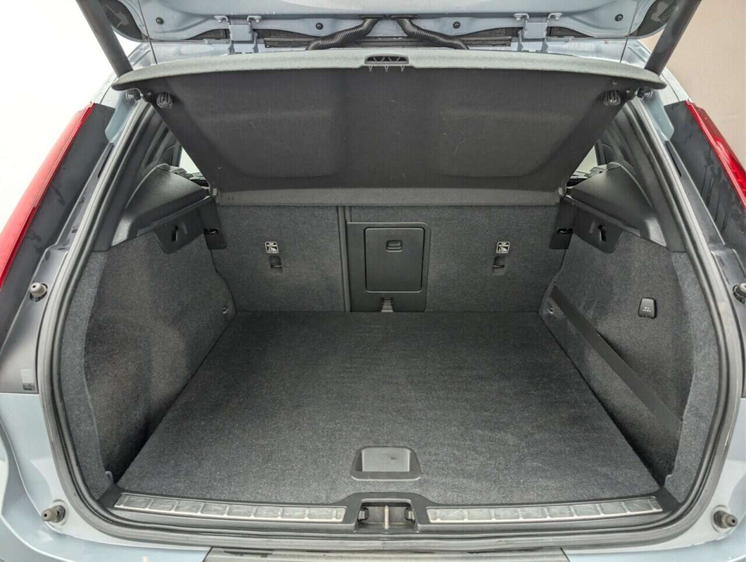 Used Volvo XC40 2019 for sale - 77714372: Photo 23