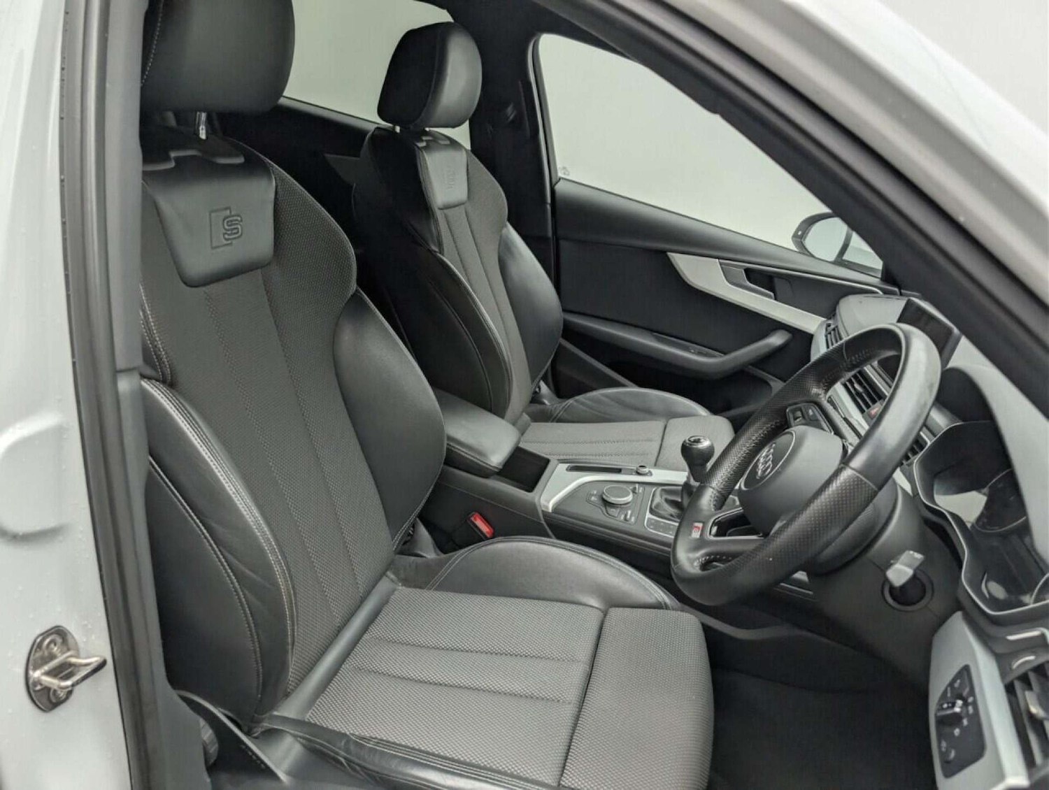 Used Audi A4 2015 for sale - 77714396: Photo 12