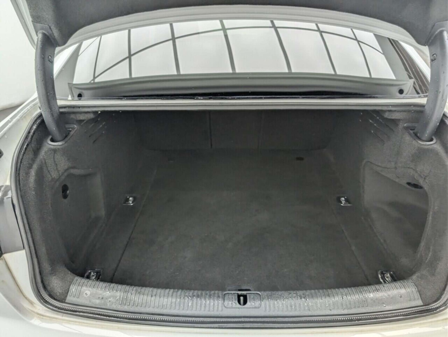 Used Audi A4 2015 for sale - 77714396: Photo 22