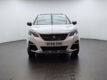Used Peugeot 5008 2019 for sale - 79407482: Photo