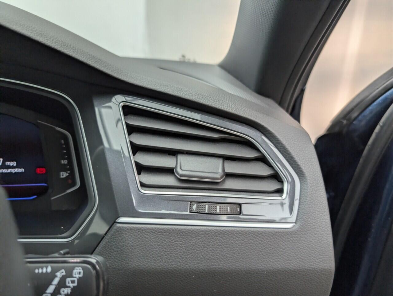 Used Volkswagen Tiguan 2020 for sale - 76562008: Photo 19