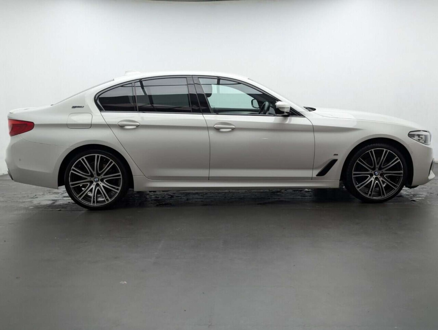 Used BMW 5 Series 2019 for sale - 77712986: Photo 10