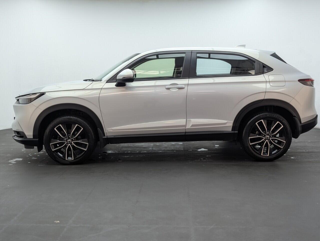 Used Honda HR-V 2022 for sale - 76425863: Photo 5