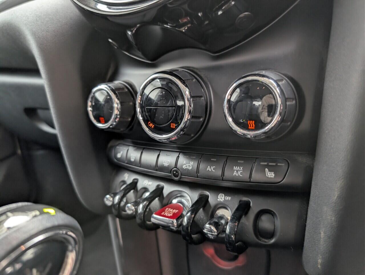 Used MINI Hatch 2016 for sale - 76953068: Photo 14