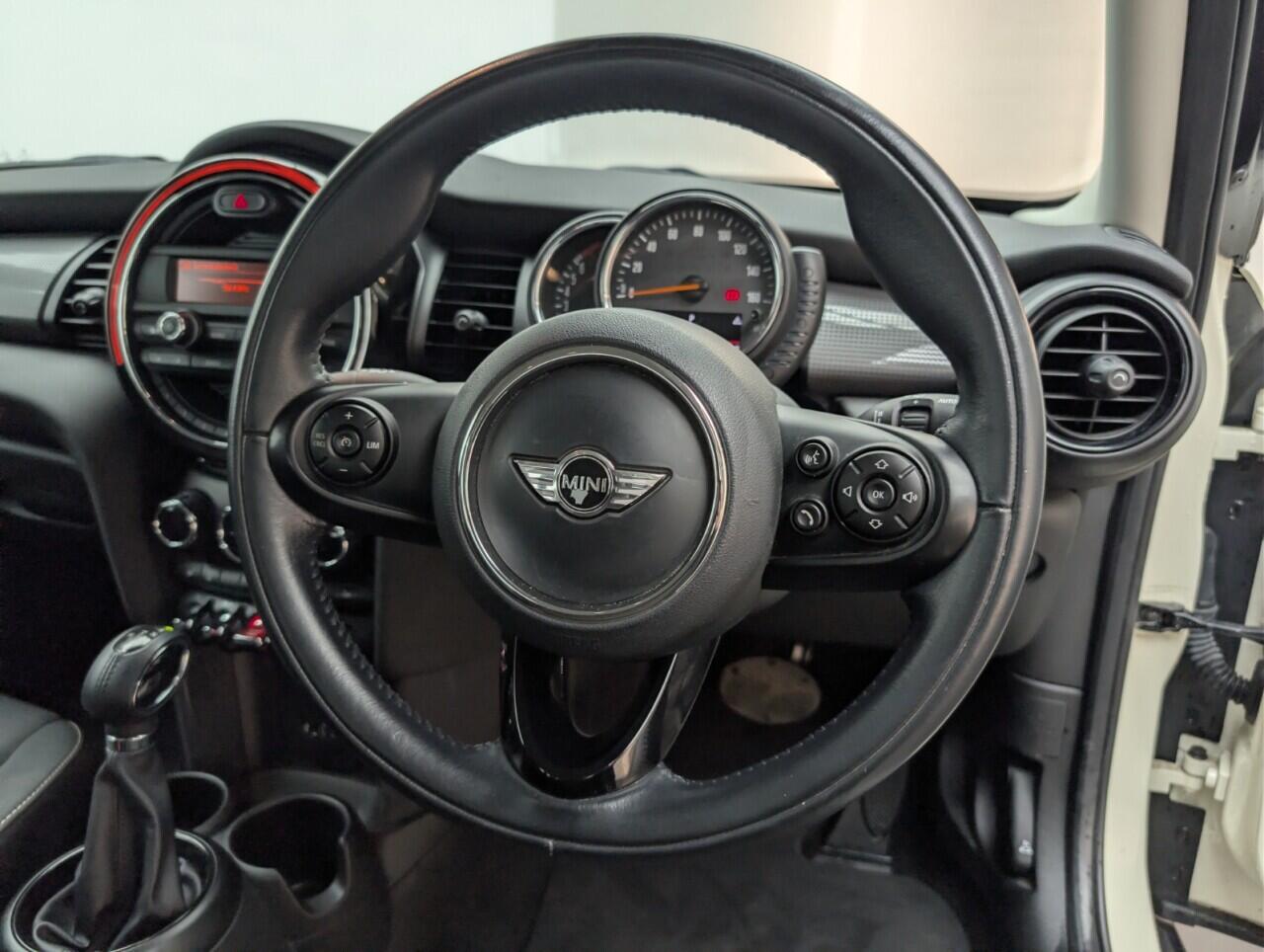 Used MINI Hatch 2016 for sale - 76953068: Photo 21