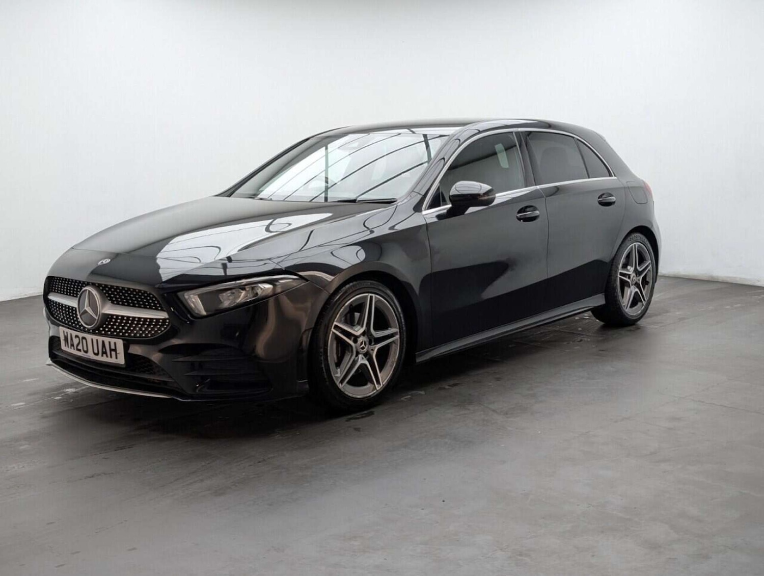 Used Mercedes-Benz A-Class 2020 for sale - 77713064: Photo 4