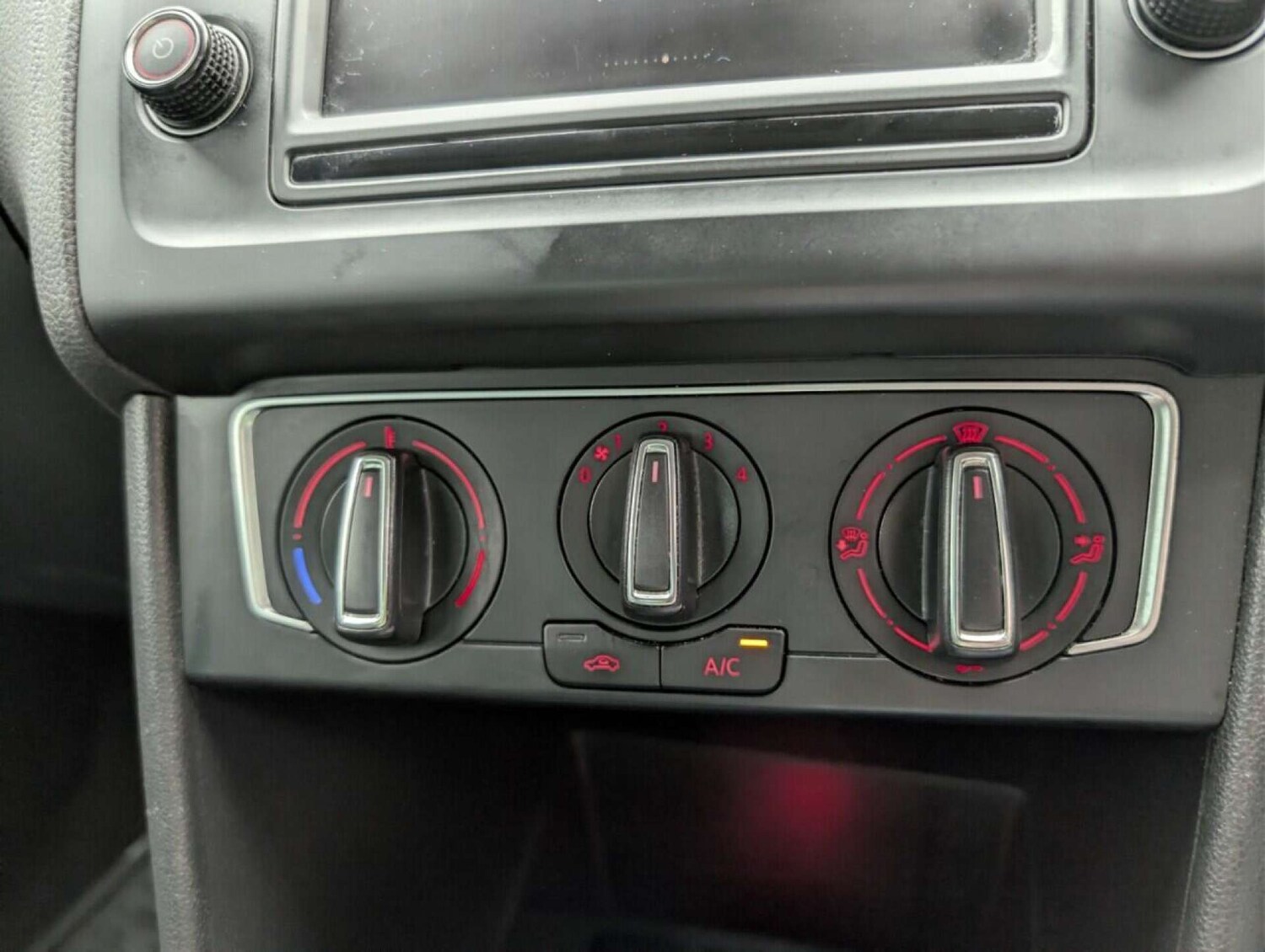 Used Volkswagen Polo 2017 for sale - 77714590: Photo 15