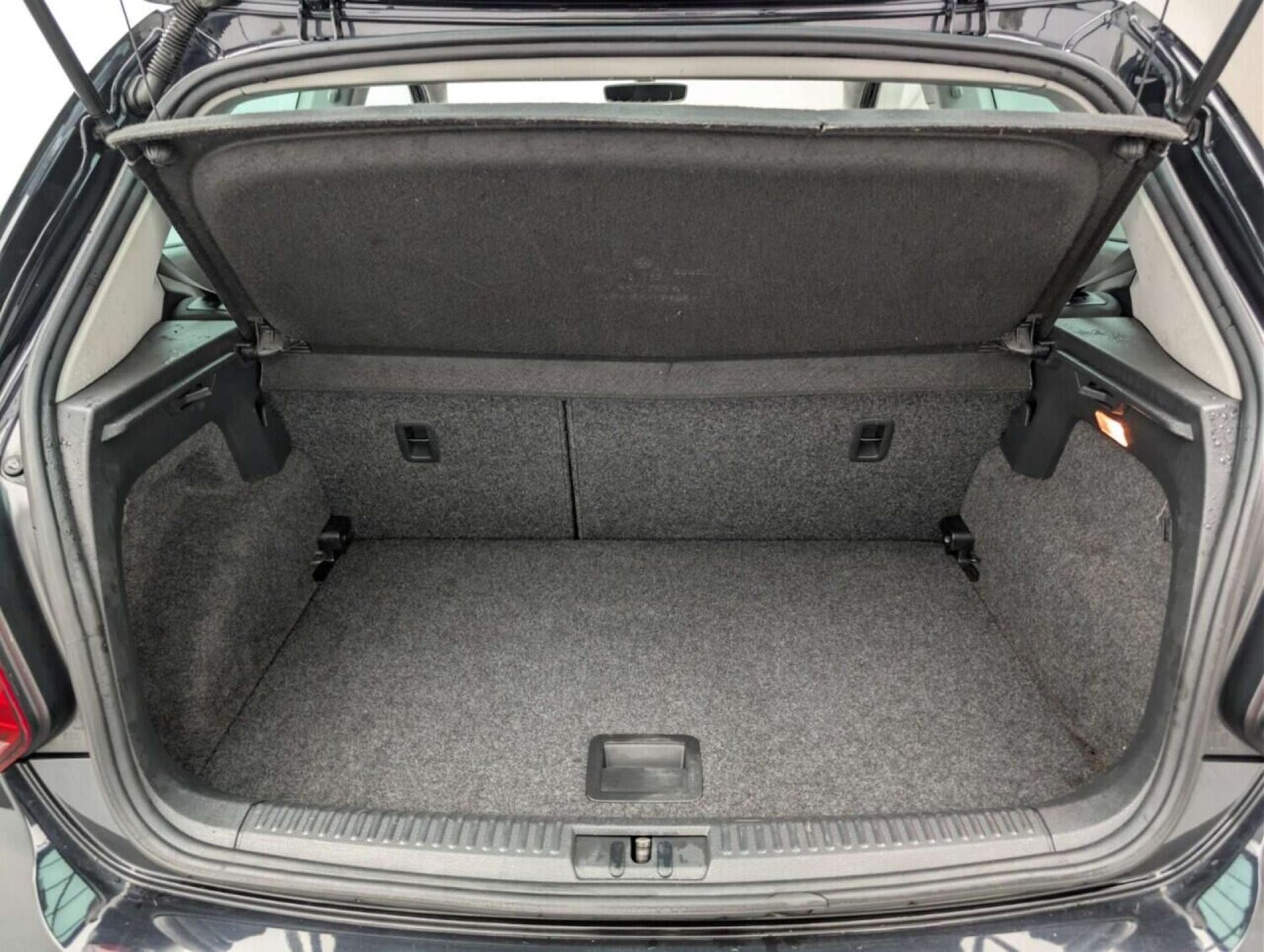 Used Volkswagen Polo 2017 for sale - 77714590: Photo 22