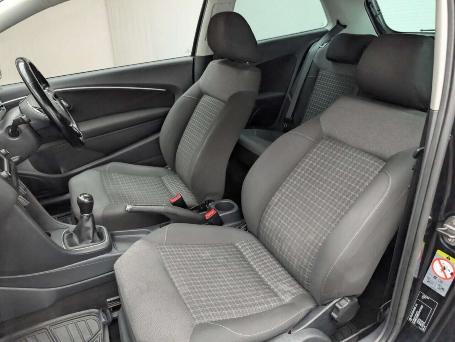 Used Volkswagen Polo 2017 for sale - 77714590: Photo 24