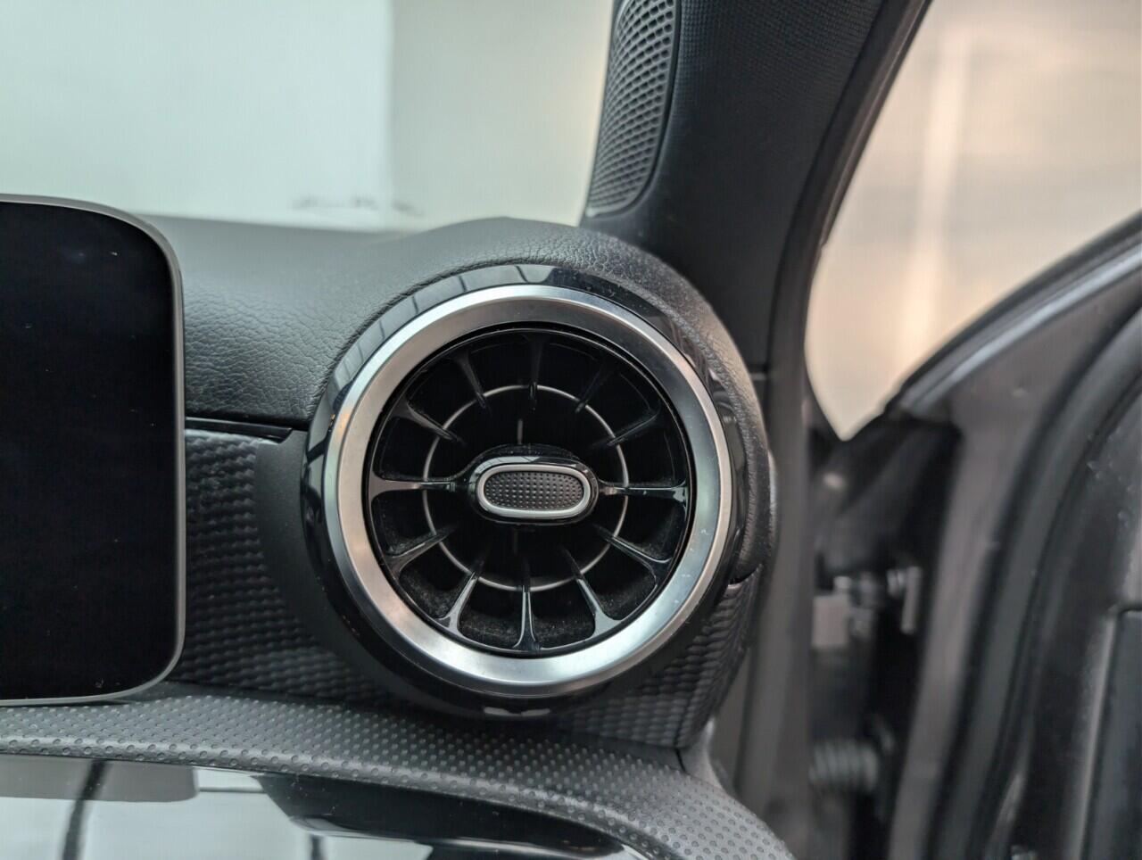 Used Mercedes-Benz A-Class 2018 for sale - 76658691: Photo 19