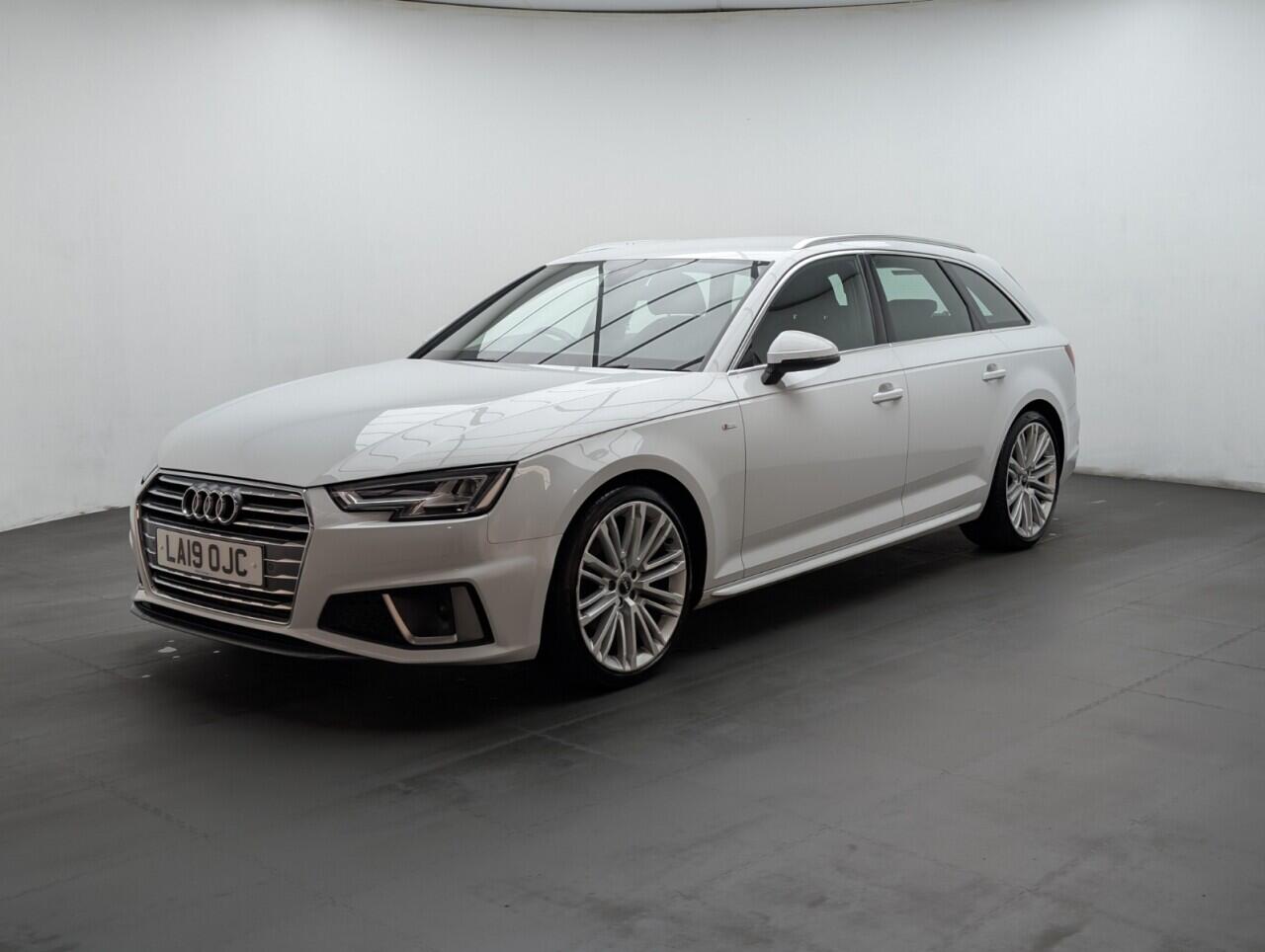 Used Audi A4 Avant 2019 for sale - 76549563: Photo 4