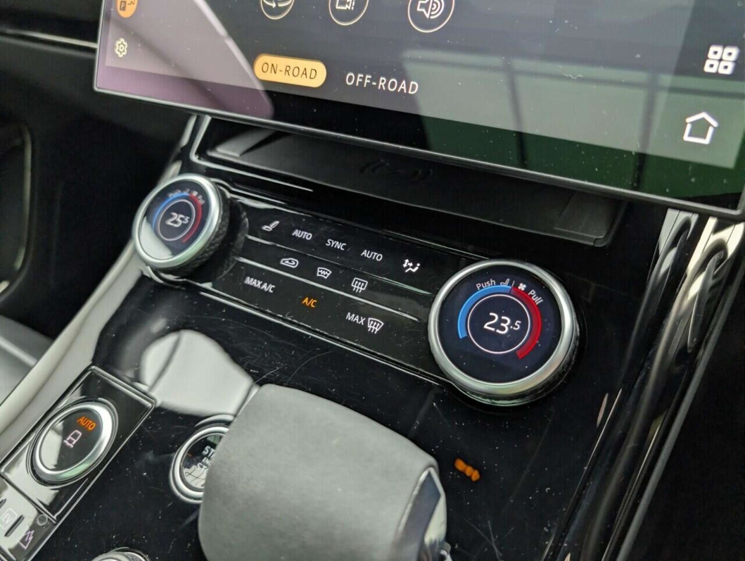 Used Land Rover Range Rover Sport 2023 for sale - 77714192: Photo 16