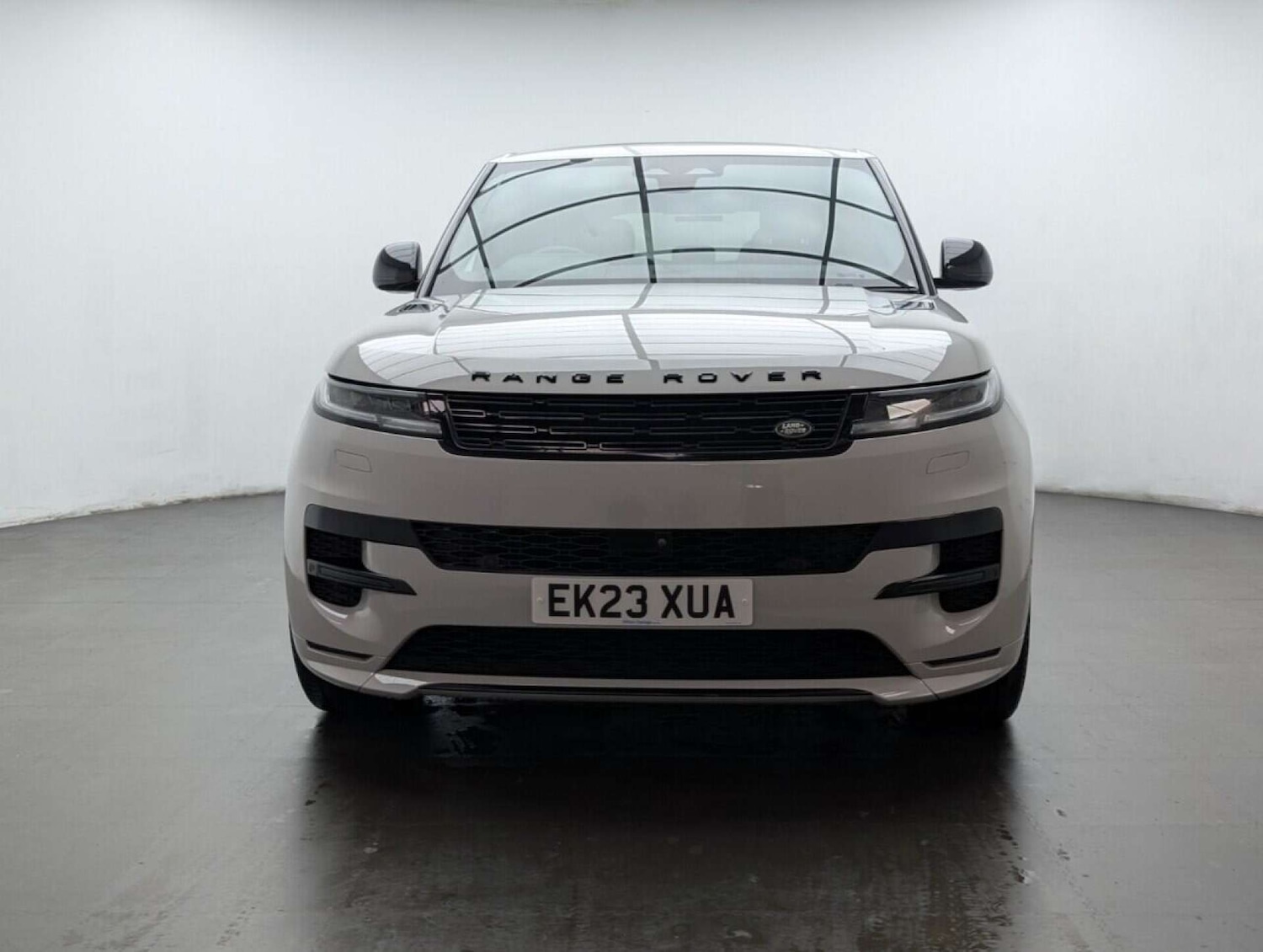 Used Land Rover Range Rover Sport 2023 for sale - 77714192: Photo 3