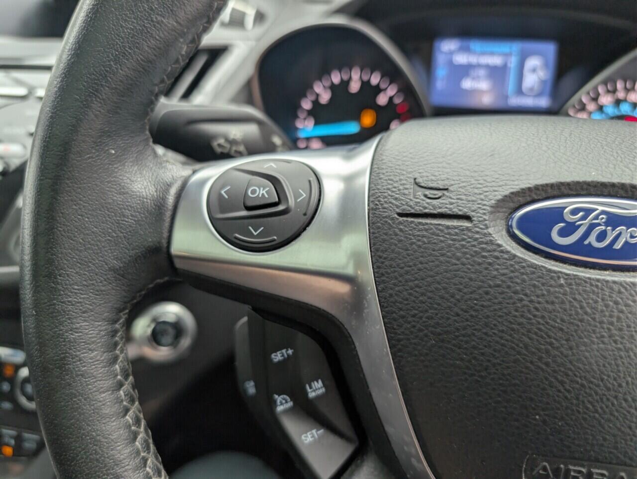 Used Ford Kuga 2015 for sale - 77175556: Photo 17