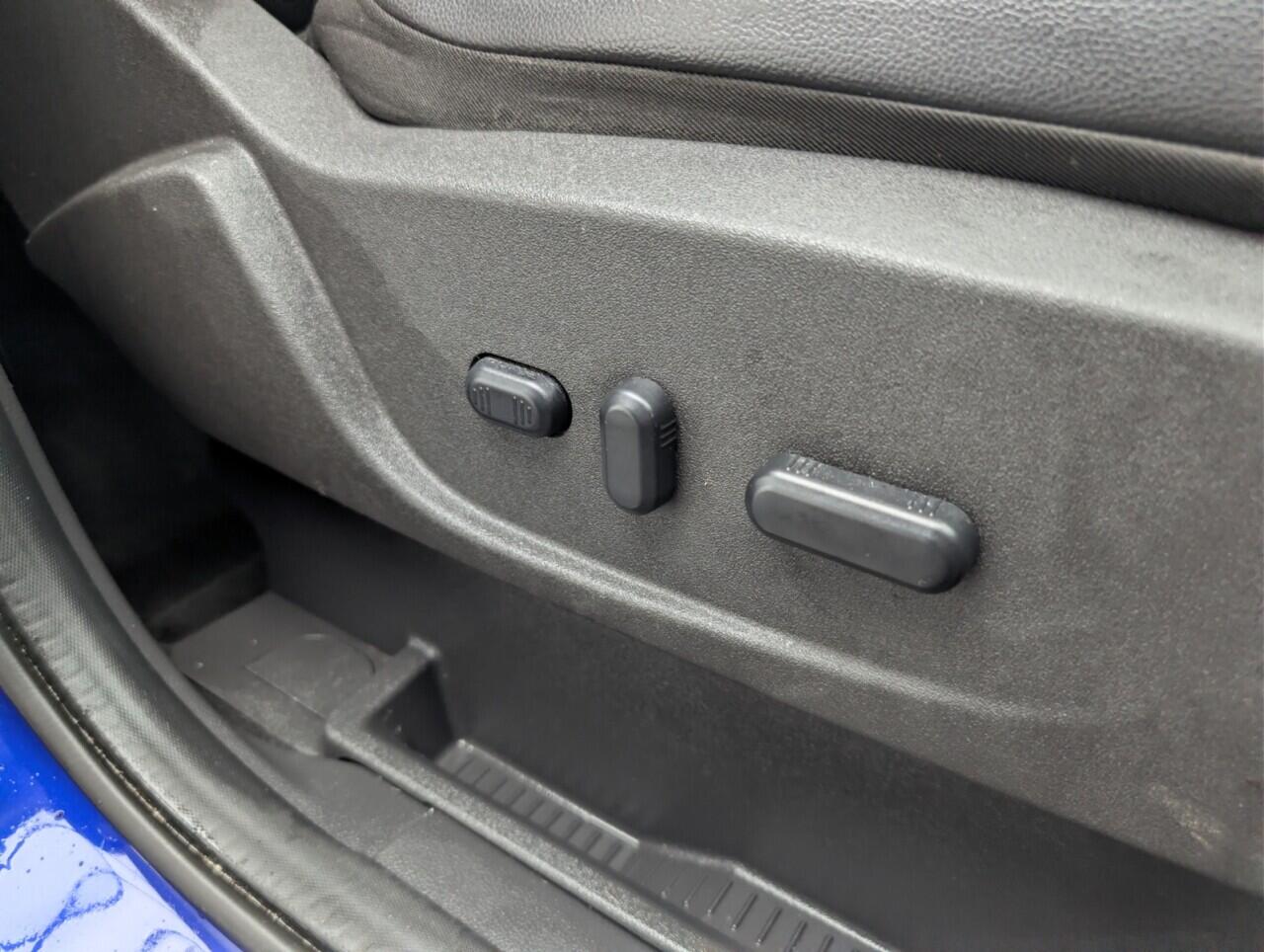 Used Ford Kuga 2015 for sale - 77175556: Photo 21