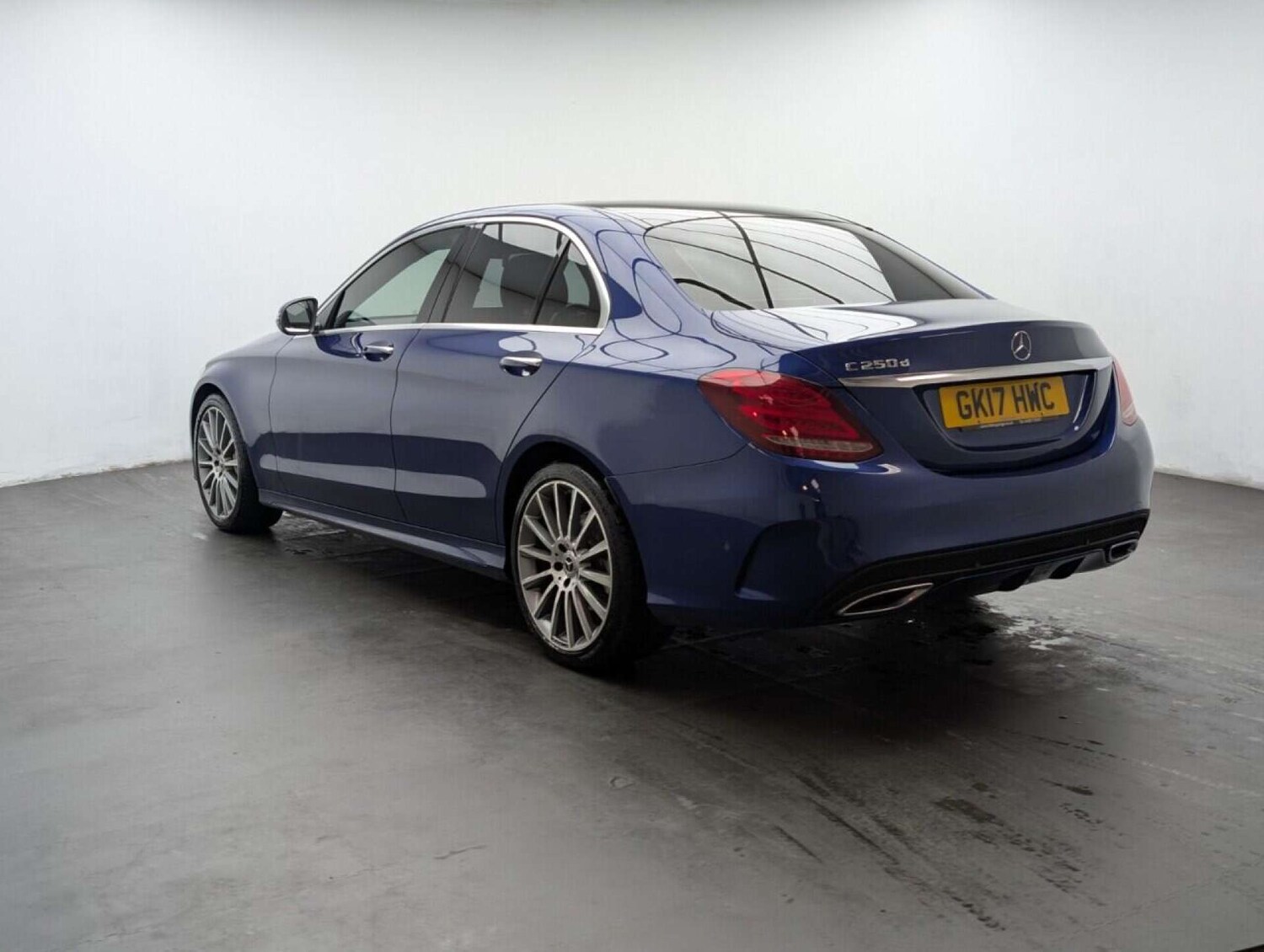 Used Mercedes-Benz C Class 2017 for sale - 77714354: Photo 6