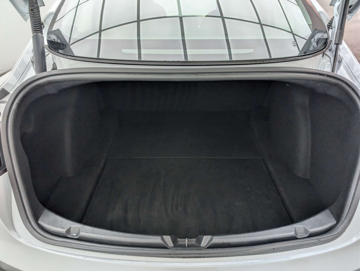 Used Tesla Model 3 2020 for sale - 78091330: Photo 33