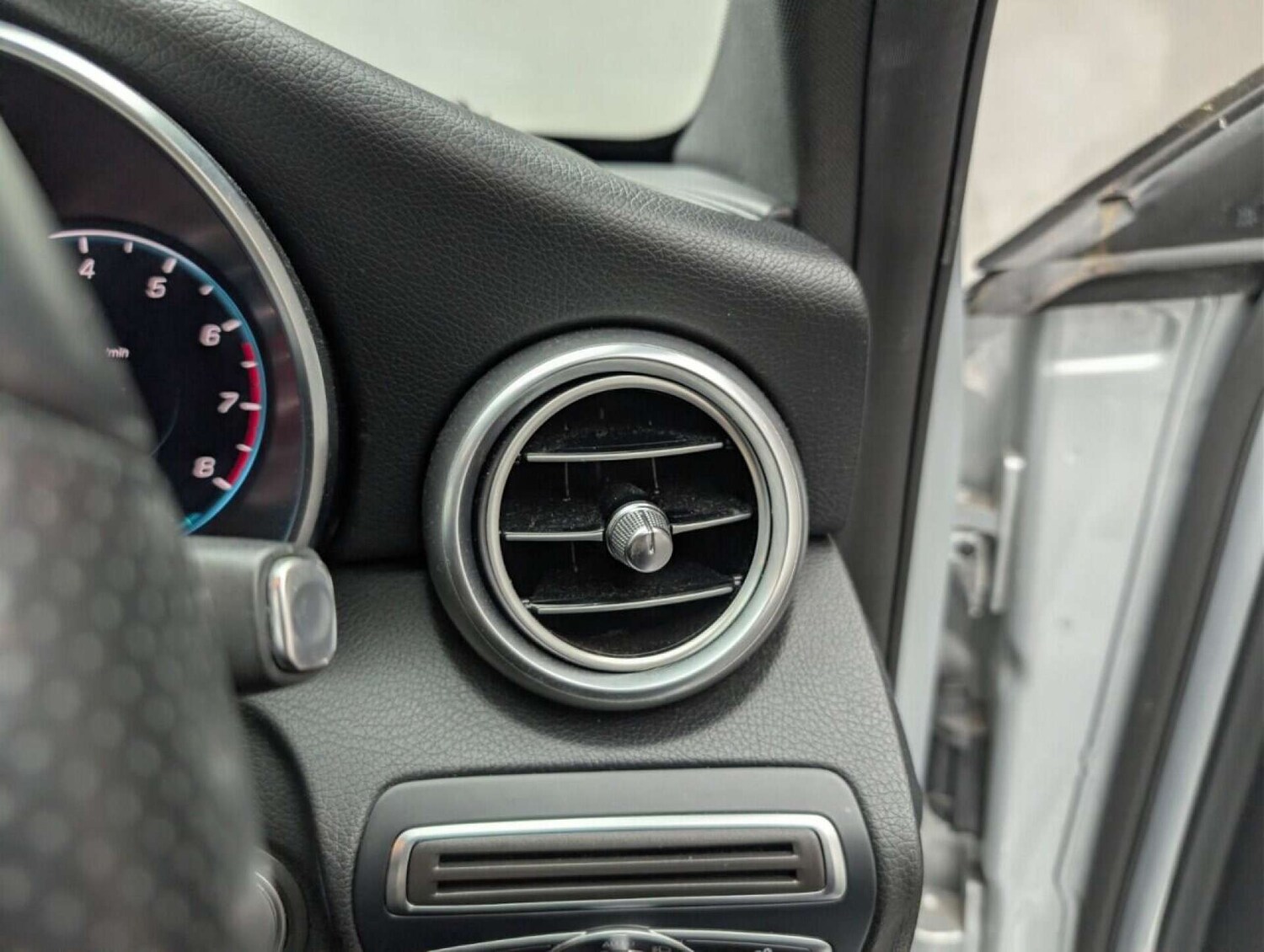 Used Mercedes-Benz C Class 2020 for sale - 77714870: Photo 19