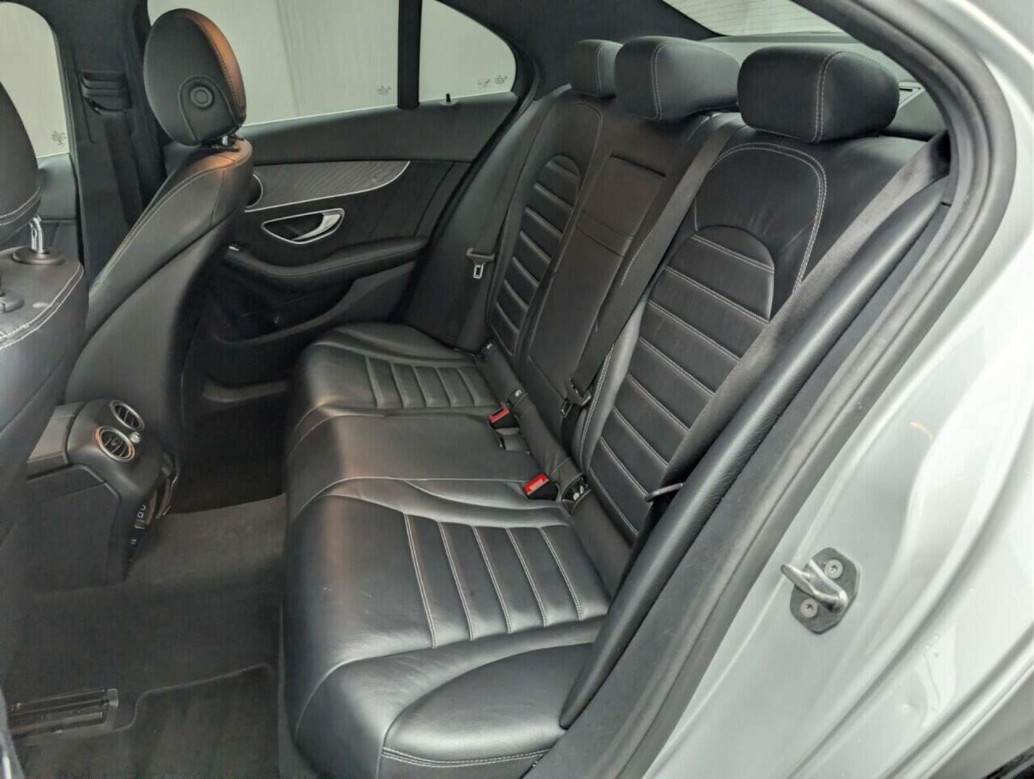 Used Mercedes-Benz C Class 2020 for sale - 77714870: Photo 26