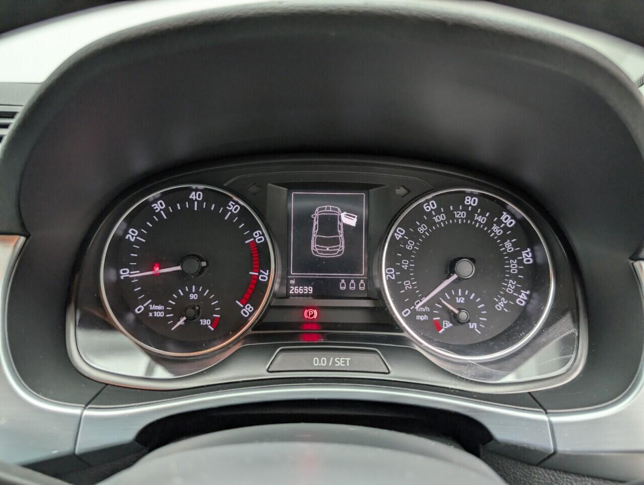 Used Skoda Fabia 2016 for sale - 76424675: Photo 17