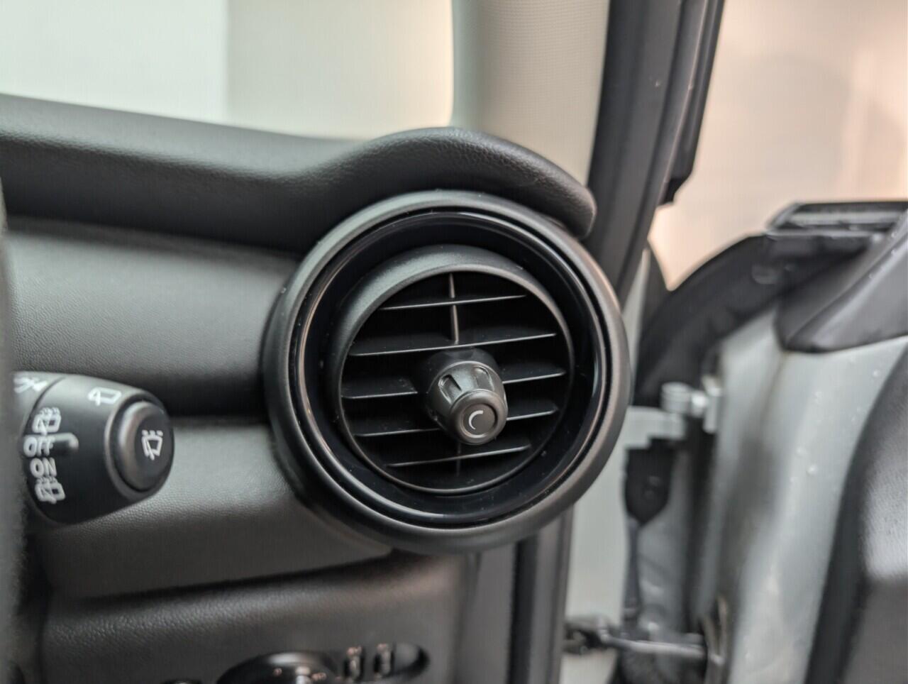 Used MINI Hatch 2017 for sale - 76657732: Photo 18