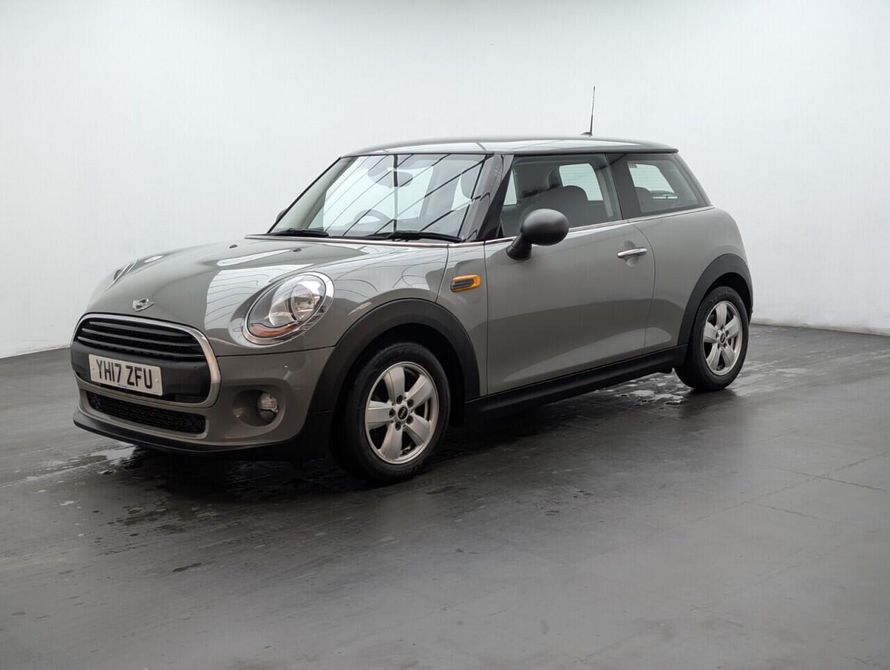 Used MINI Hatch 2017 for sale - 76657732: Photo 4