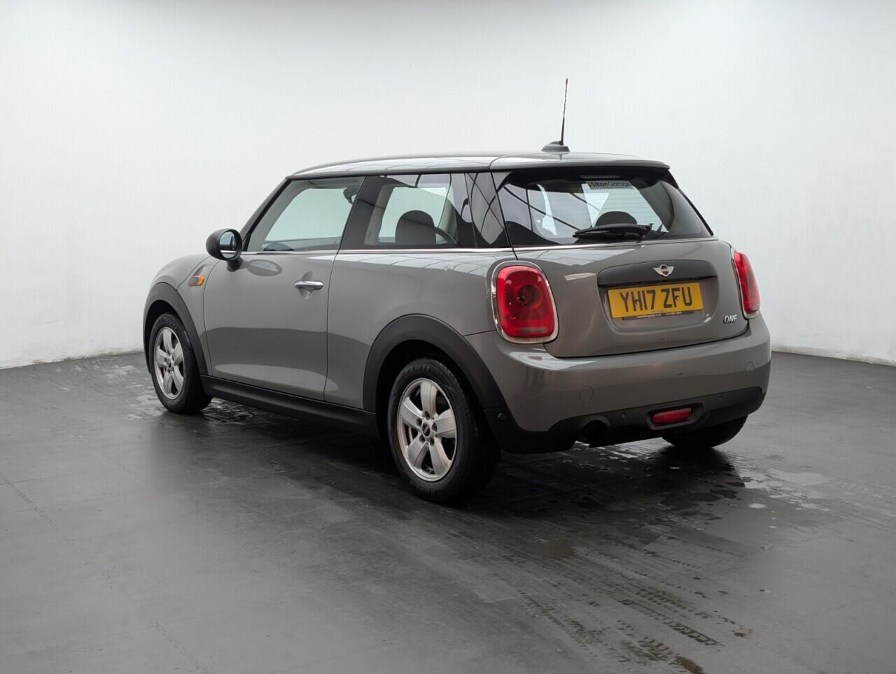 Used MINI Hatch 2017 for sale - 76657732: Photo 6