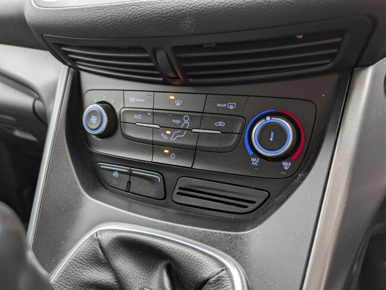 Used Ford Kuga 2018 for sale - 76666632: Photo 15