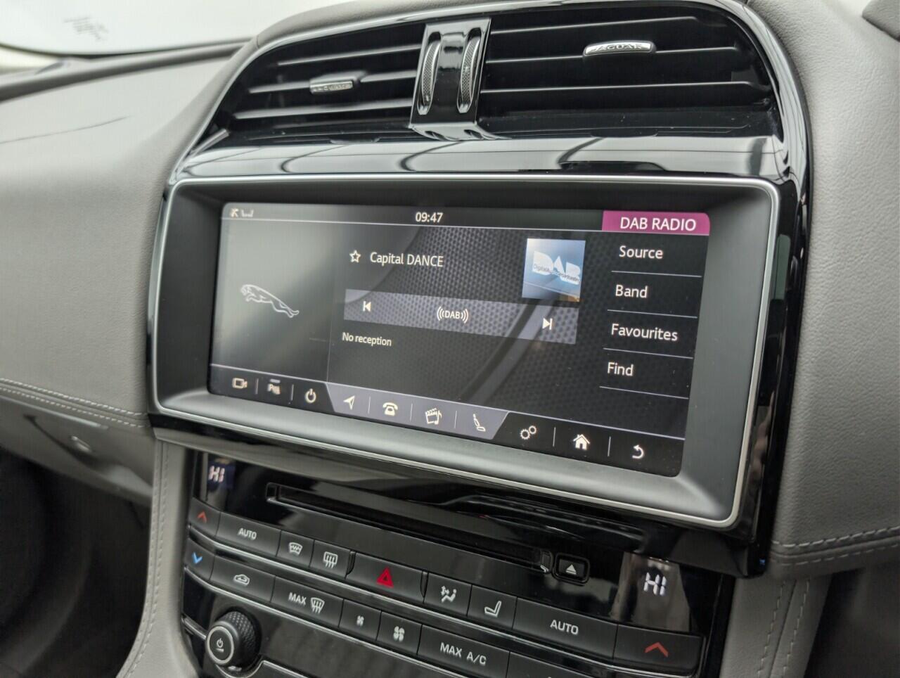 Used Jaguar F-Pace 2018 for sale - 76424405: Photo 25