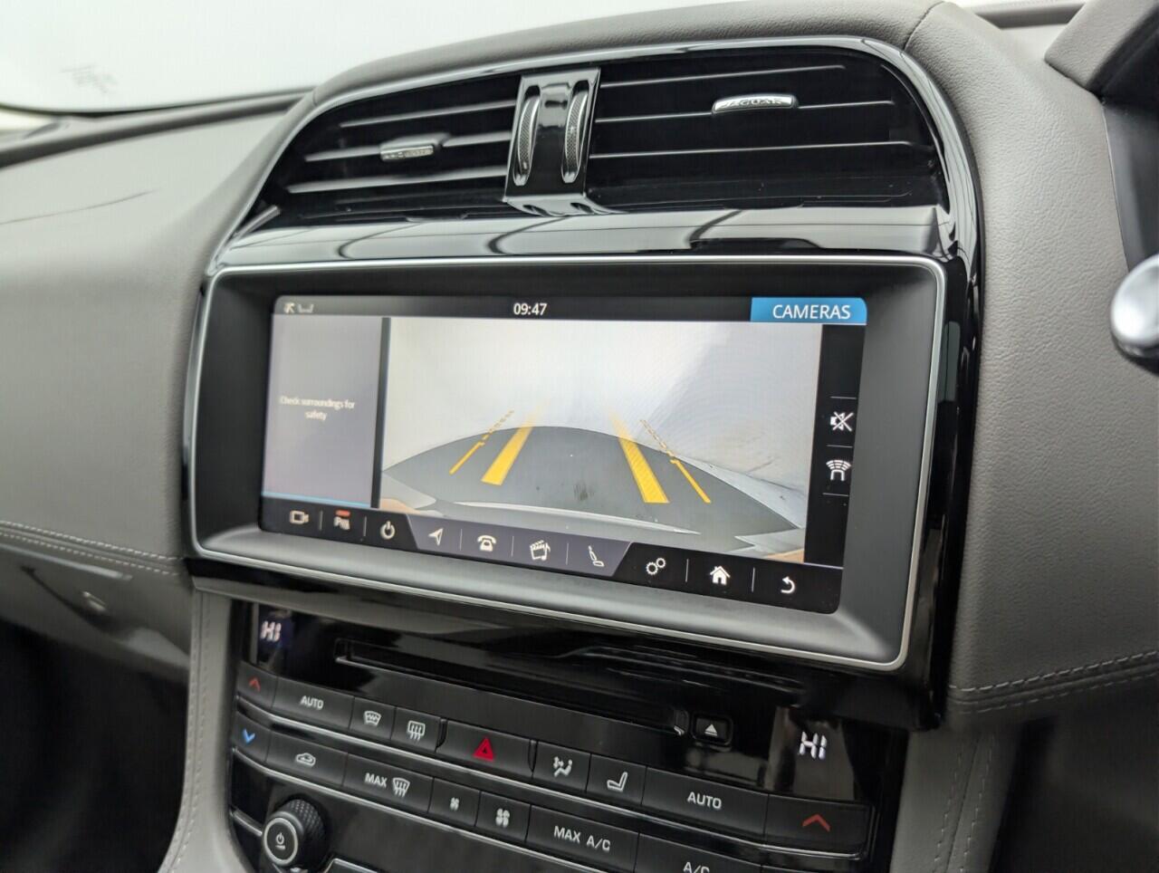 Used Jaguar F-Pace 2018 for sale - 76424405: Photo 26