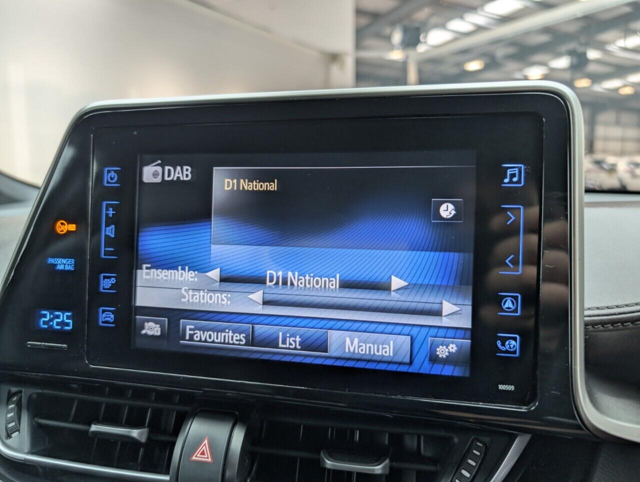 Used Toyota C-HR 2019 for sale - 76473007: Photo 13