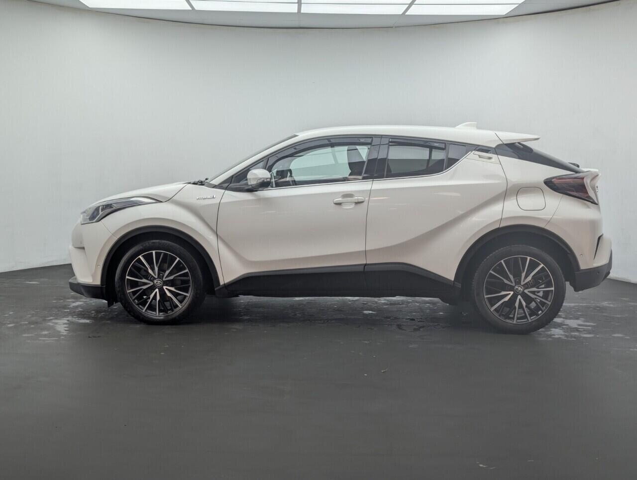 Used Toyota C-HR 2019 for sale - 76473007: Photo 5